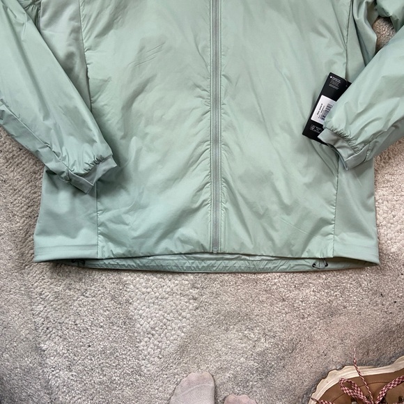 Arc'teryx Men's Mint Green Performance Jacket - Picture 5 of 13